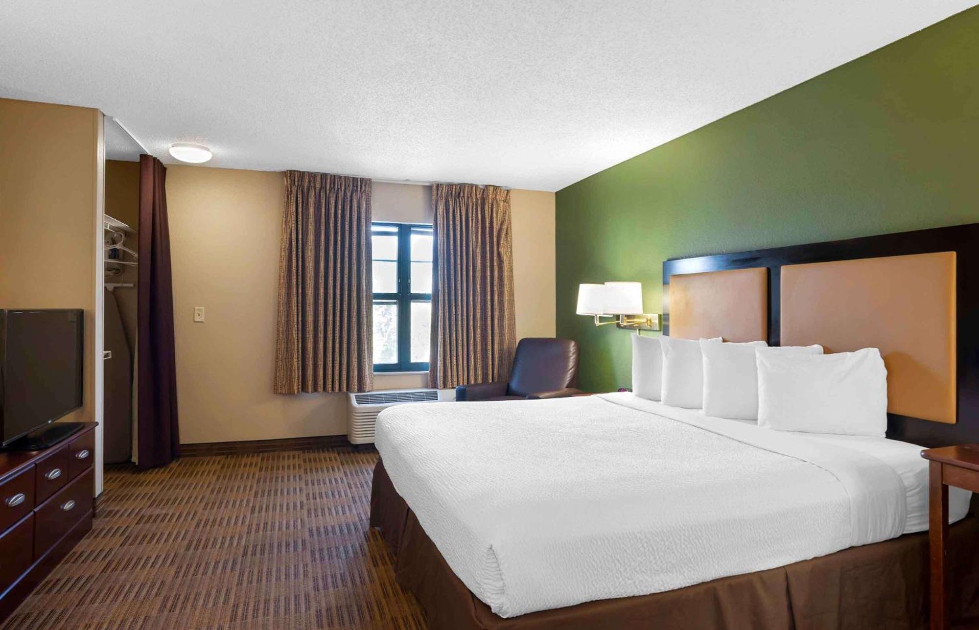Extended Stay America Suites - Princeton - West Windsor Exterior photo